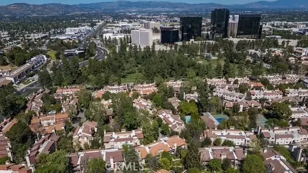 21900 Marylee Street #277, Woodland Hills, CA 91367