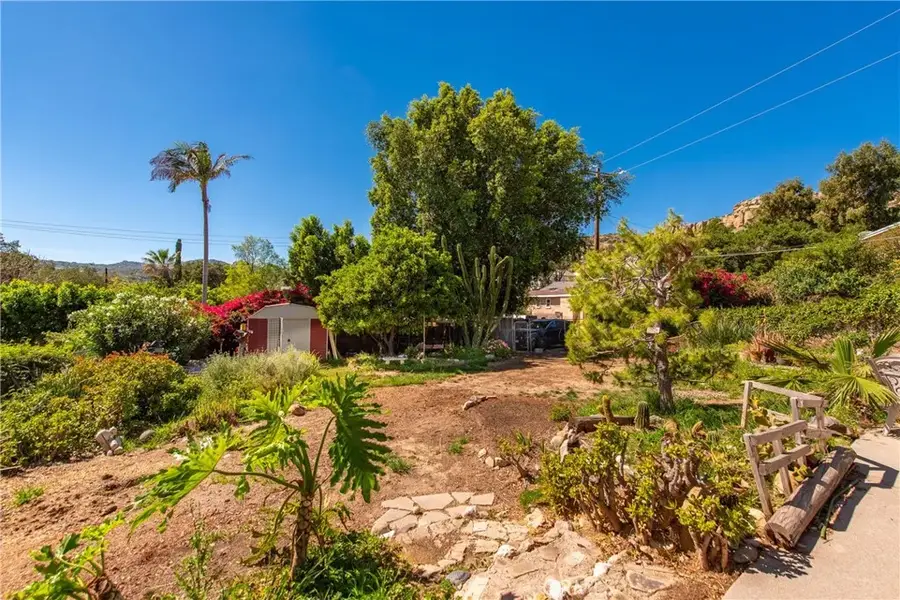 23324 Raymond Street, Chatsworth, CA 91311 - #3