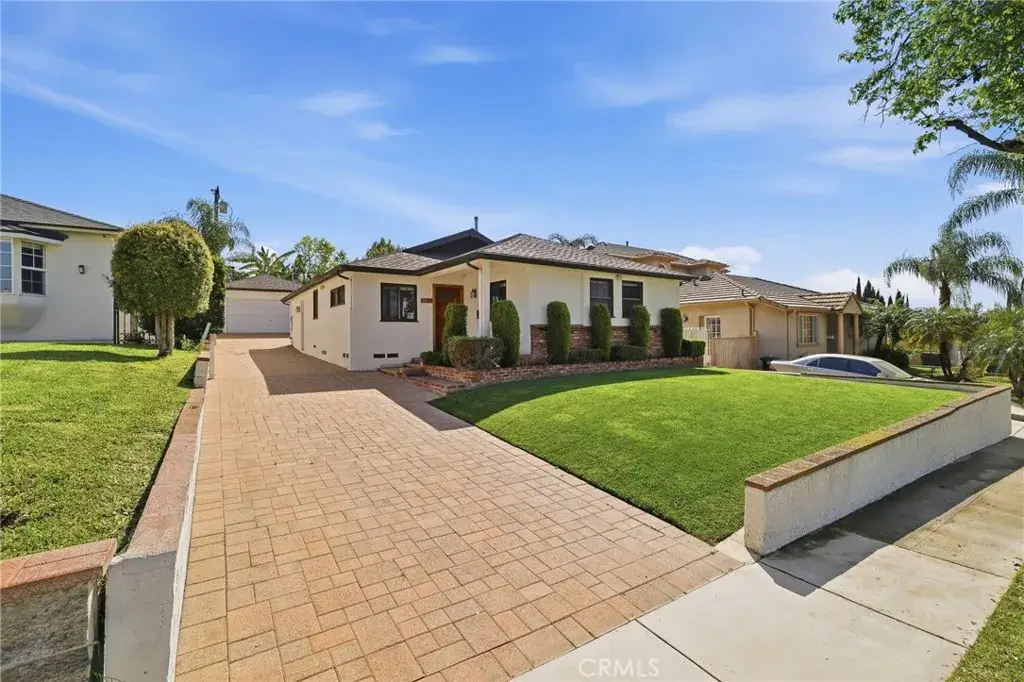 2844 N Brighton Street, Burbank, CA 91504 - #1