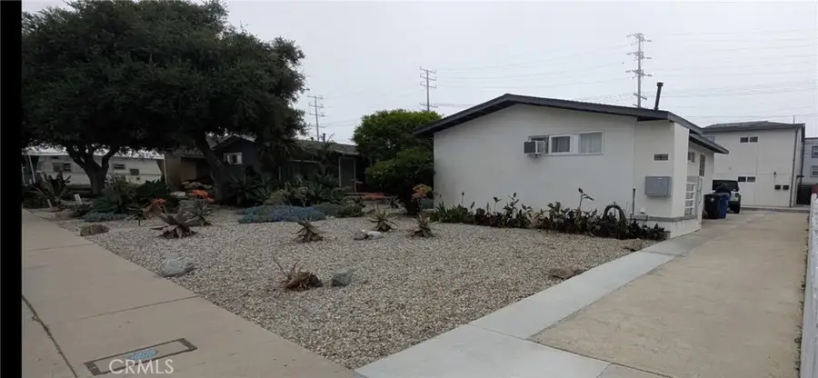 8309 Barnsley Avenue, Los Angeles, CA 90045 - #3