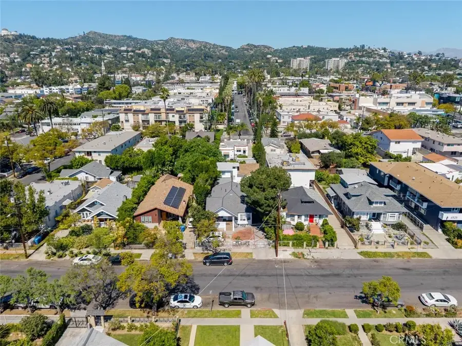 4541 Russell Avenue, Los Angeles, CA 90027 - #3