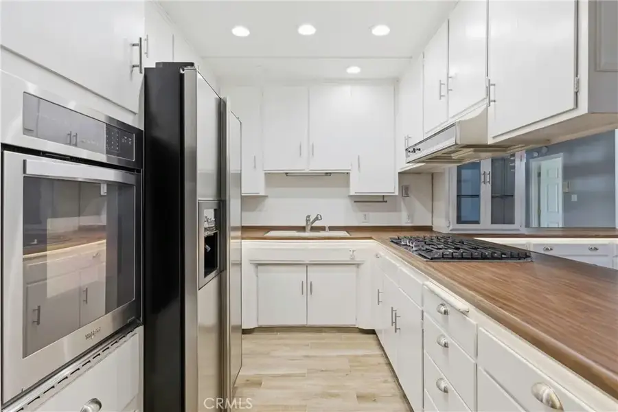 3800 Stockdale #2, Bakersfield, CA 93309 - #3