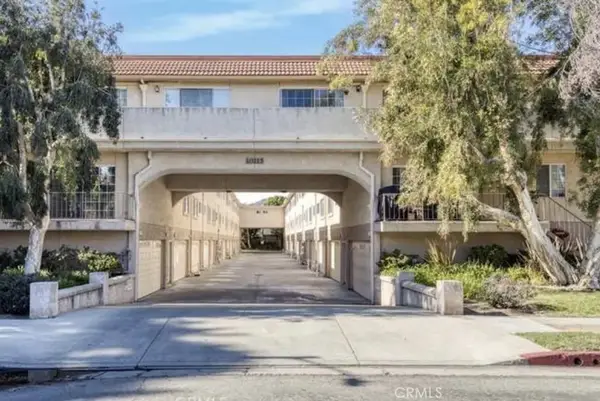 10215 Variel, Chatsworth, CA 91311