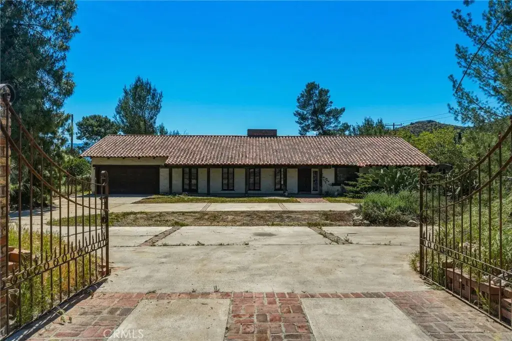 11560 Darling Road, Agua Dulce, CA 91390 - #1