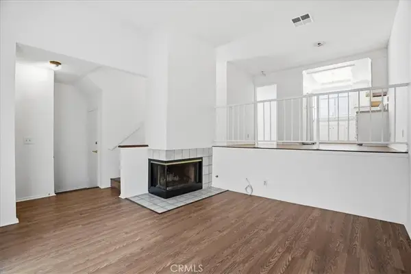 27657 Ironstone Dr #1, Canyon Country, CA 91387