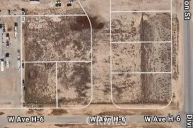 45711 Division St, Lancaster, CA 93535 - #1