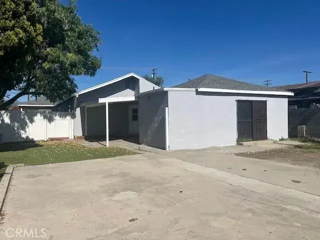 10315 Haddon, Pacoima, CA 91331 - #2