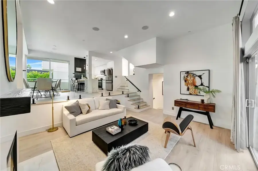 1020 Hilldale, West Hollywood, CA 90069 - #2