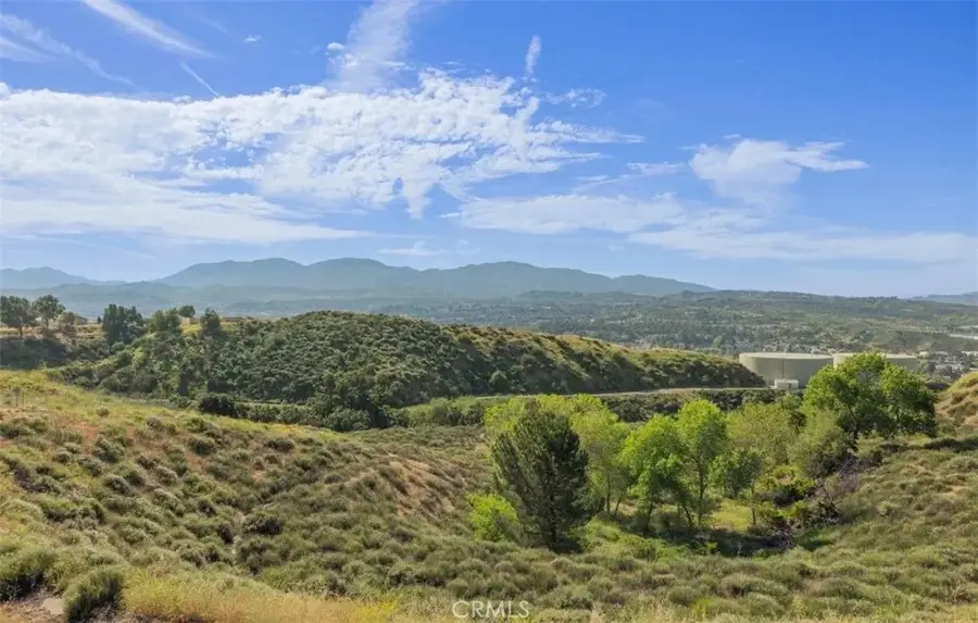 20426 Ermine, Canyon Country, CA 91351 - #3