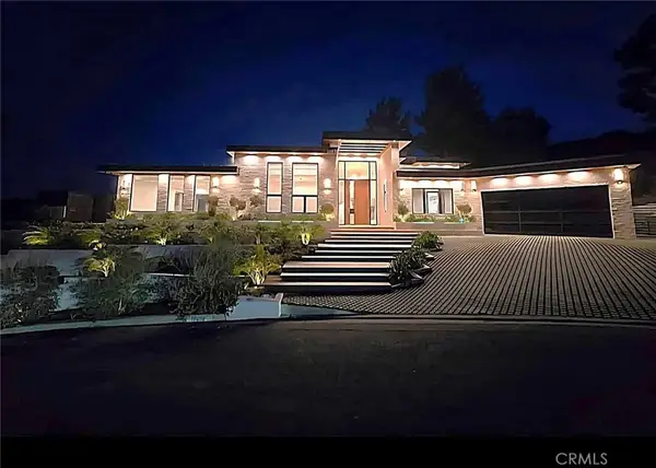 17856 Via Vallarta, Encino, CA 91316