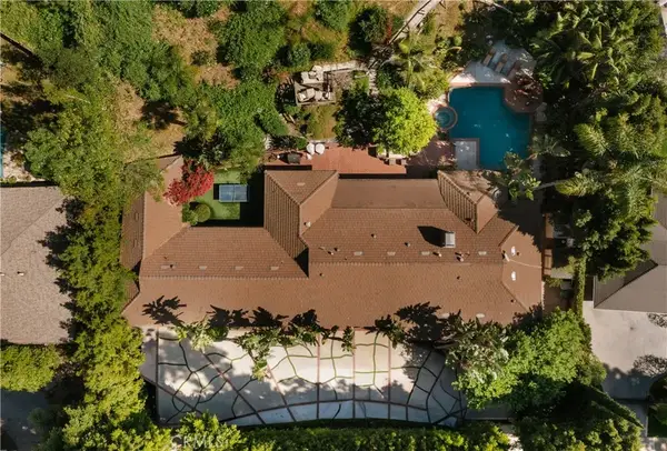 1138 Coldwater Canyon Drive, Beverly Hills, CA 90210