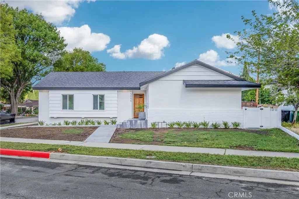 15955 Londelius Street, North Hills, CA 91343 - #1