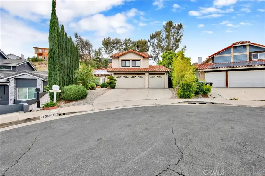 13043 Garris Avenue, Granada Hills, CA 91344 - #2
