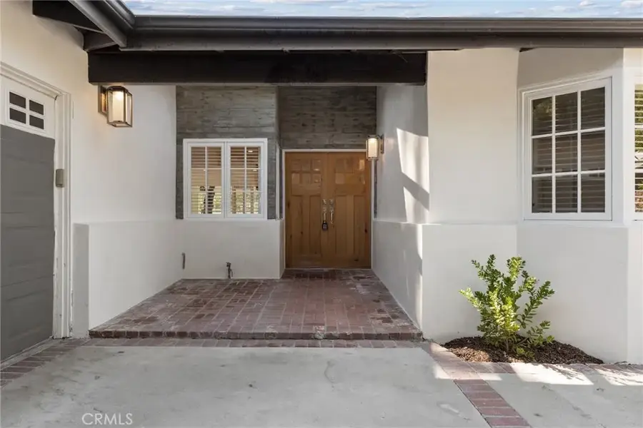 23312 Ostronic, Woodland Hills, CA 91367 - #2