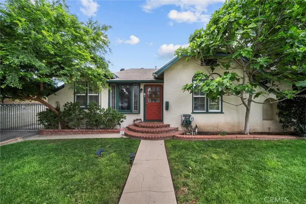 17518 Los Alimos, Granada Hills, CA 91344 - #1