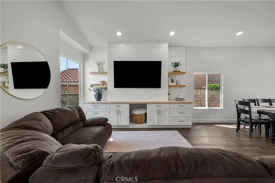 25523 Norfork Place, Saugus, CA 91350 - #2