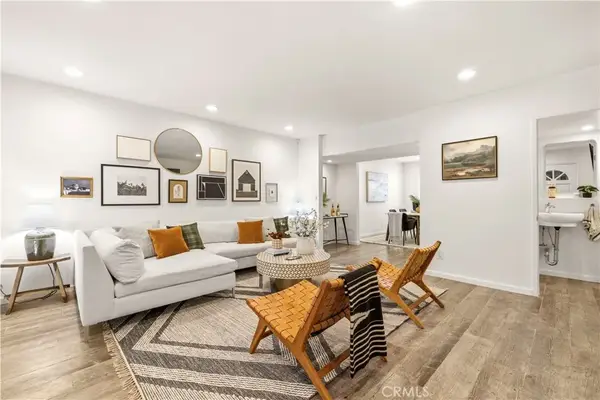 14238 Dickens #4, Sherman Oaks, CA 91423