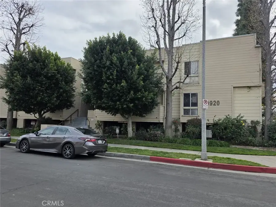 9920 Jordan Avenue #9, Chatsworth, CA 91311 - #3
