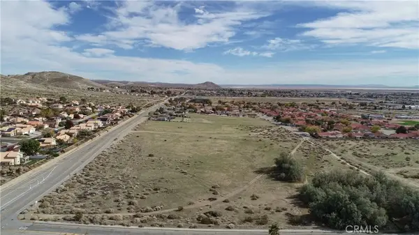 1 30th West, Rosamond, CA 93560