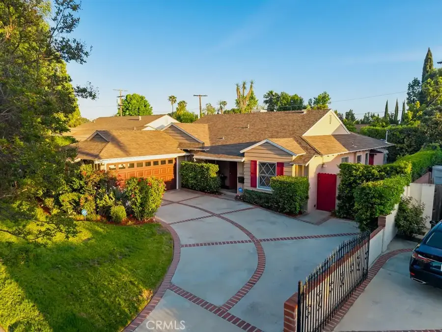 12312 Erwin Street, North Hollywood, CA 91606 - #3