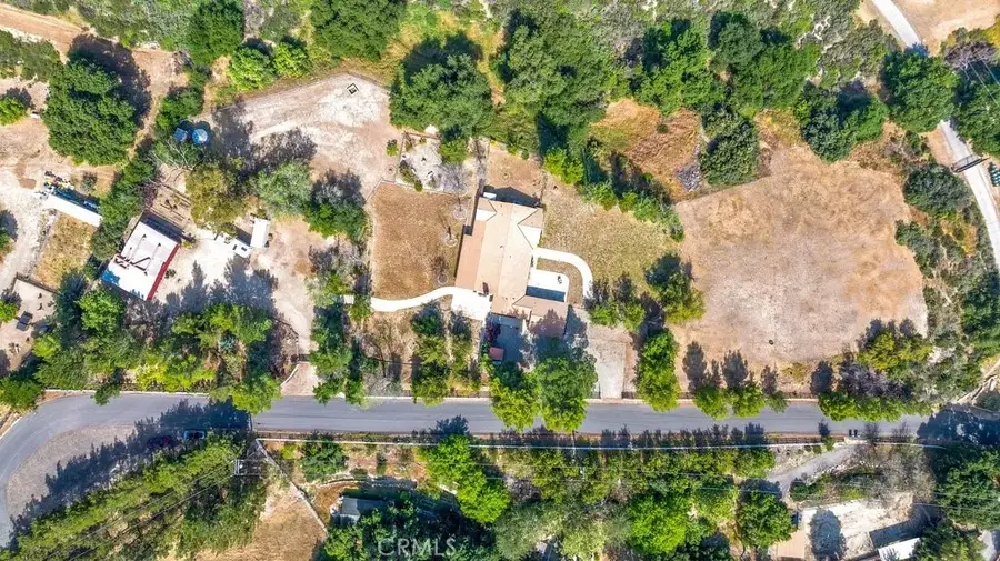 26615 Mountain Park Road, Canyon Country, CA 91387 - #2