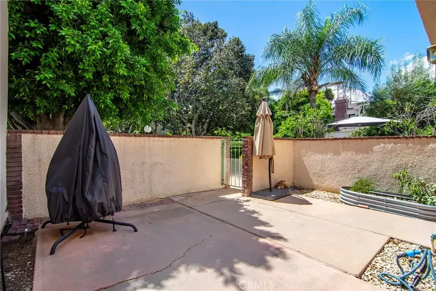 18739 Hatteras Street #55, Tarzana, CA 91356 - #2