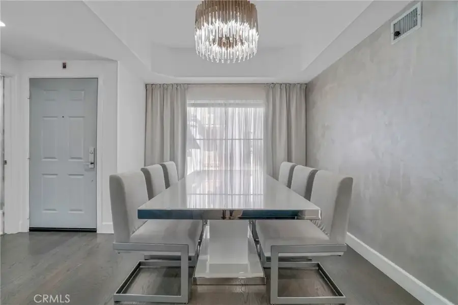 14347 Albers #207, Sherman Oaks, CA 91401 - #3