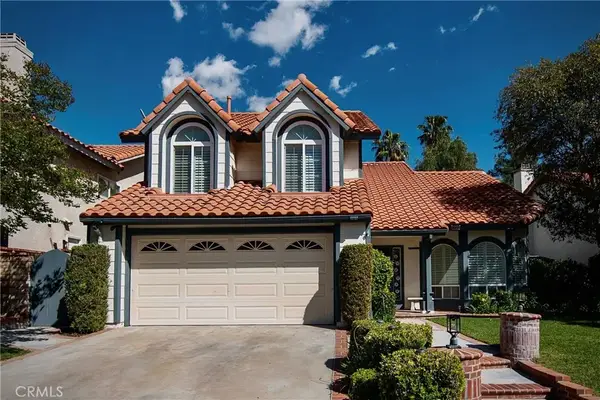 28830 Shadow Valley, Saugus, CA 91390