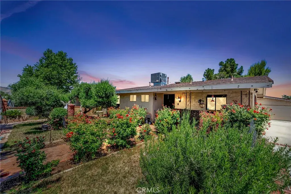 1617 Elizabeth Lake, Palmdale, CA 93551 - #1