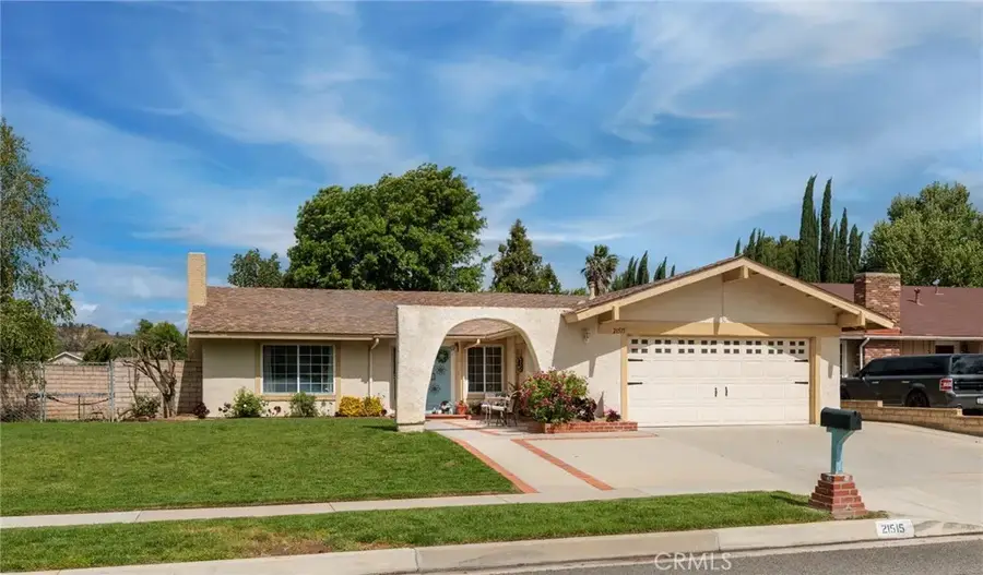 21515 Alaminos, Saugus, CA 91350 - #2