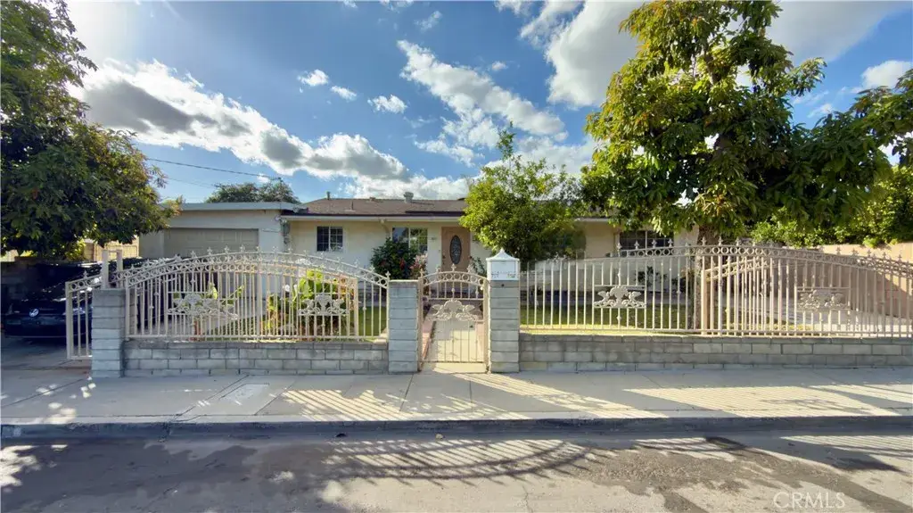 1011 Shadow, San Fernando, CA 91340 - #1