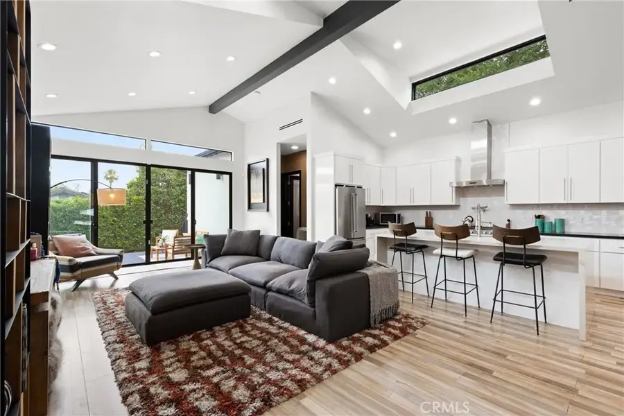 17929 Martha Street, Encino, CA 91316 - #2