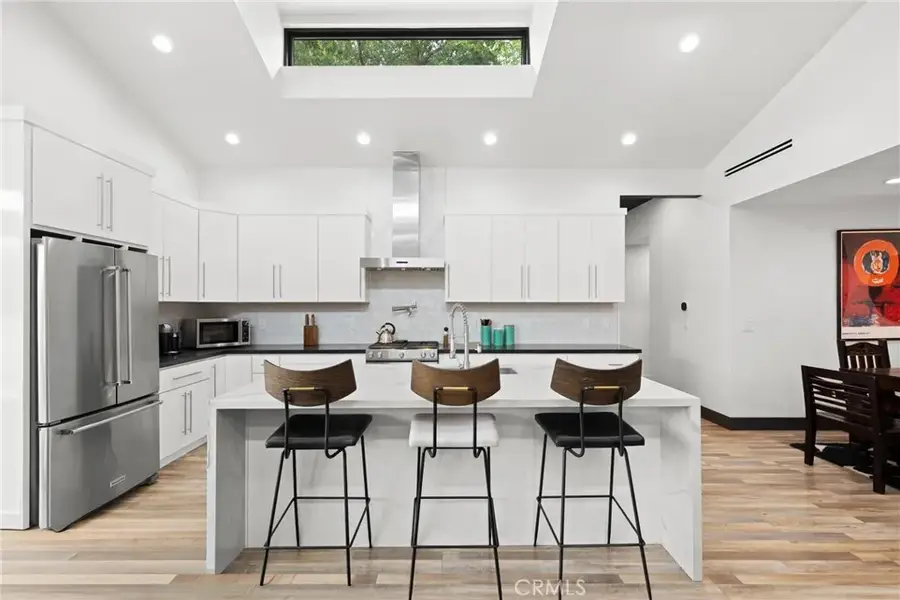 17929 Martha Street, Encino, CA 91316 - #3