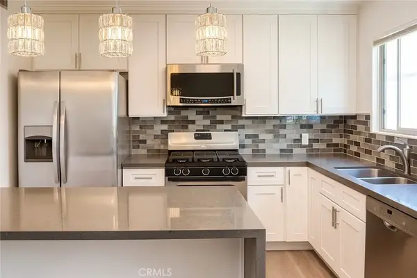 6301 Coldwater Canyon, Valley Glen, CA 91606
