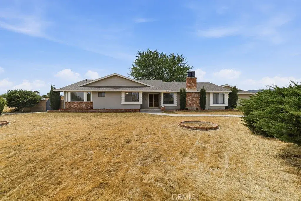 2350 W Avenue M8, Palmdale, CA 93551 - #1