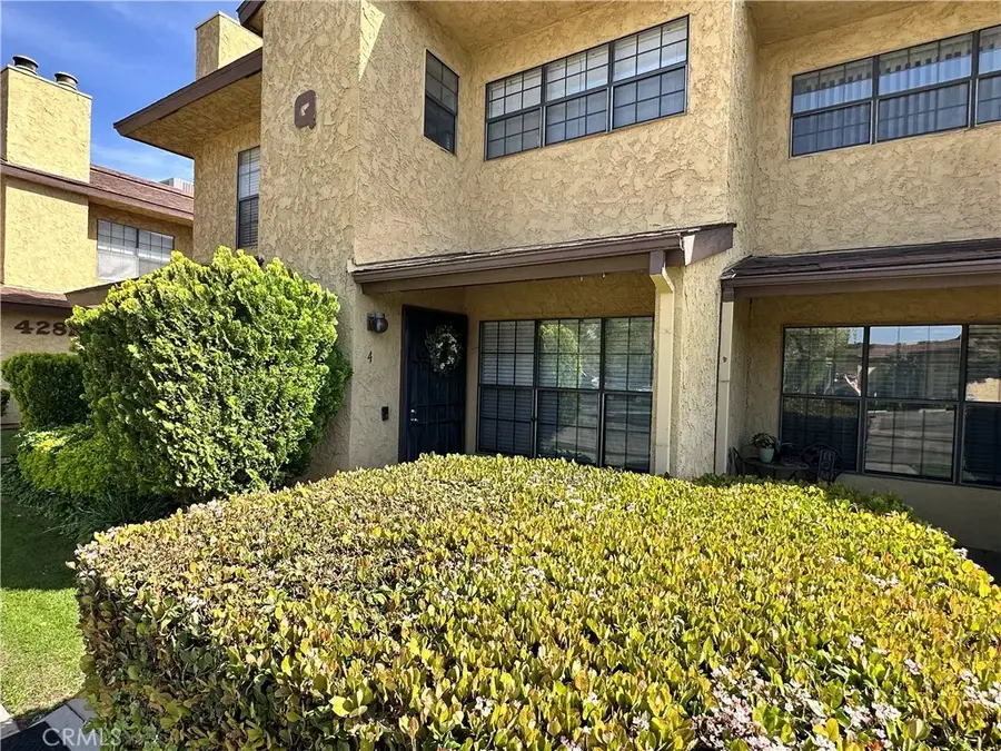 1537 W Avenue L #4, Lancaster, CA 93534 - #2