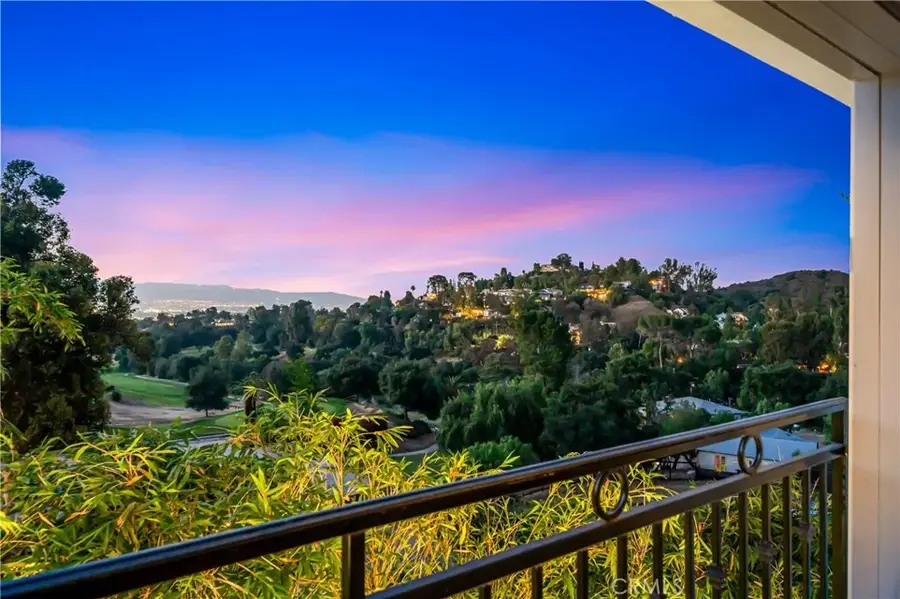 4330 Alhama, Woodland Hills, CA 91364 - #2