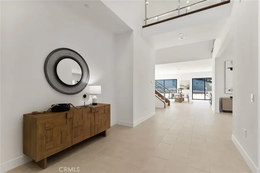 9530 N Andora Avenue, Chatsworth, CA 91311 - #2