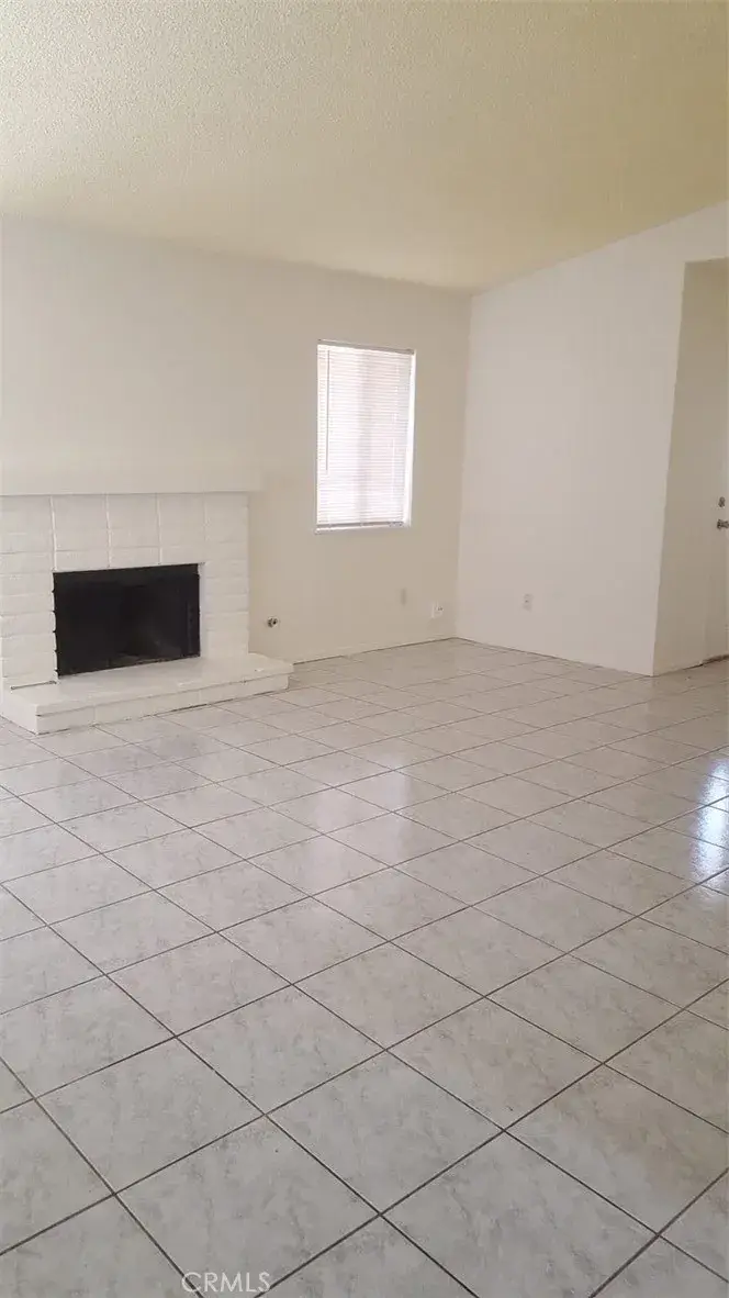 3212 Avenue S1, Palmdale, CA 93550 - #3