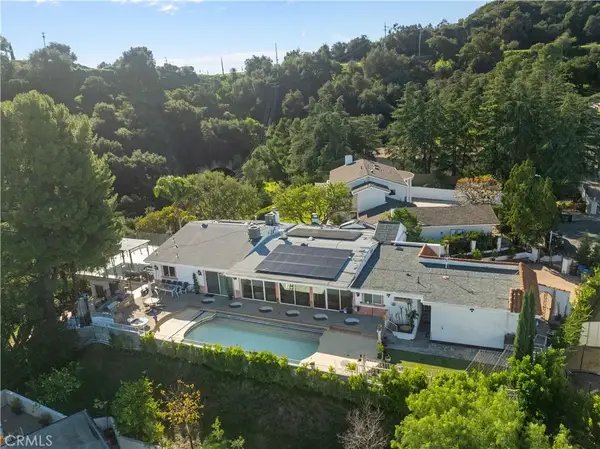 16015 Jeanne Ln, Encino, CA 91436