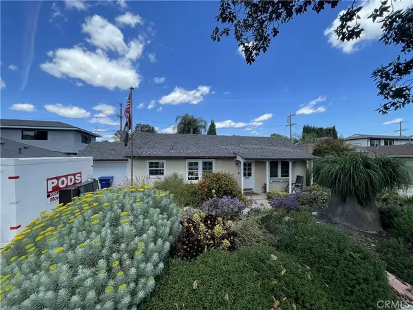 17435 Runnymede Street, Van Nuys, CA 91406