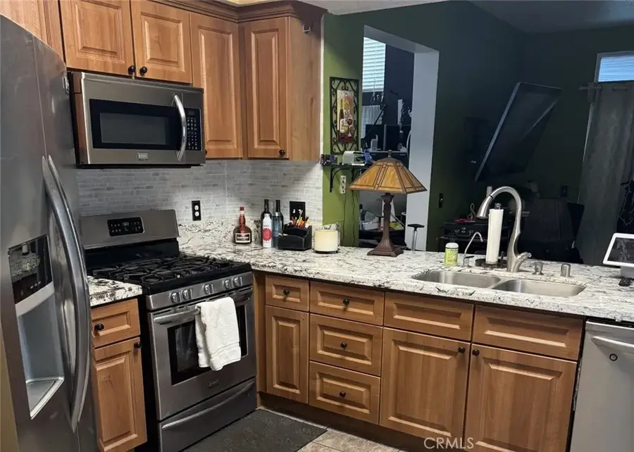 19328 Santa Maria Drive, Newhall, CA 91321 - #2