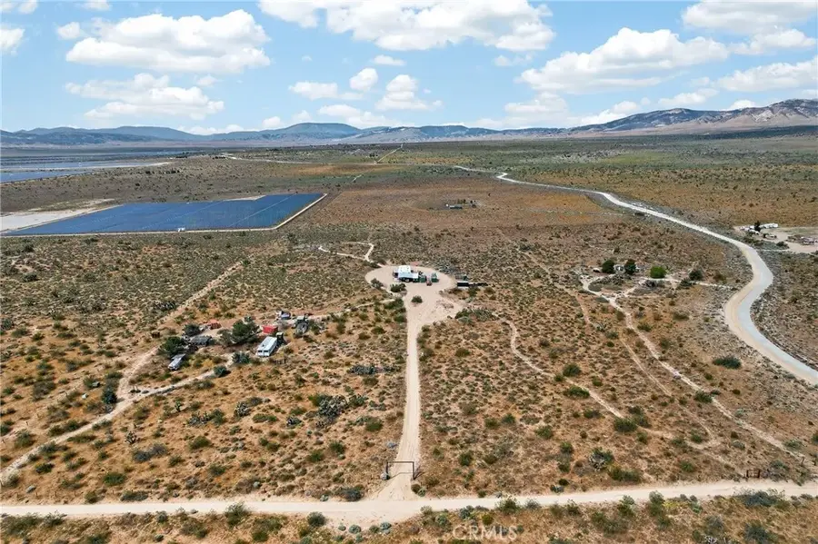 230 Patterson St, Rosamond, CA 93560 - #3