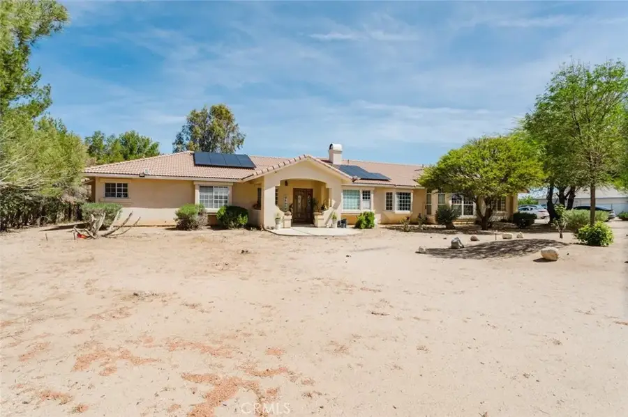 2257 W Avenue O4, Palmdale, CA 93551 - #3