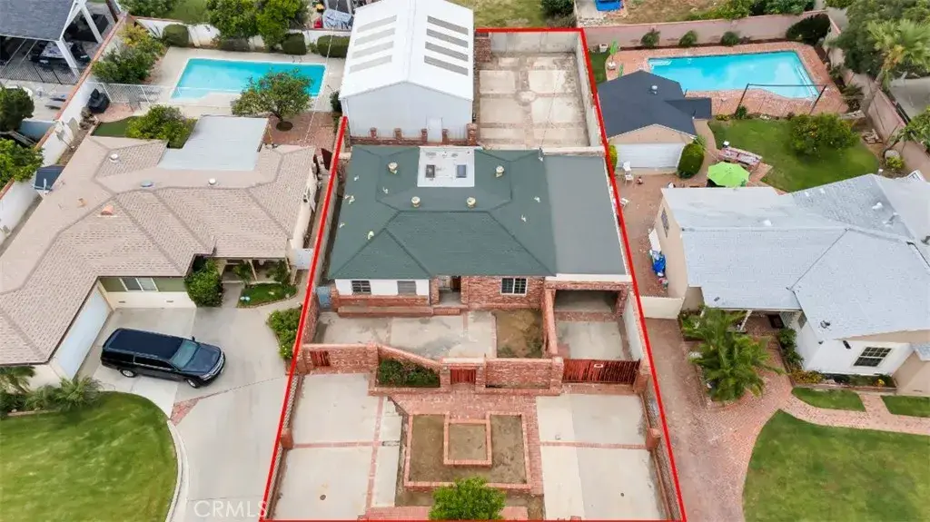 9949 Noble Avenue, San Fernando Valley, CA 91345 - #1