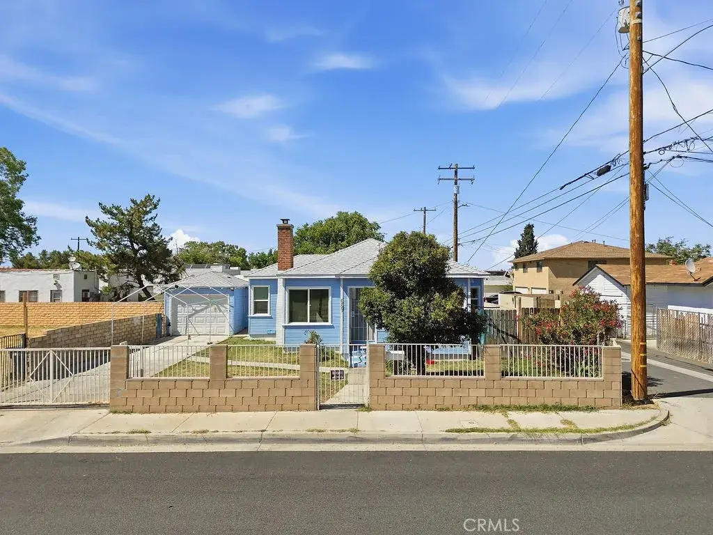 557 W Oldfield Street, Lancaster, CA 93534 - #1