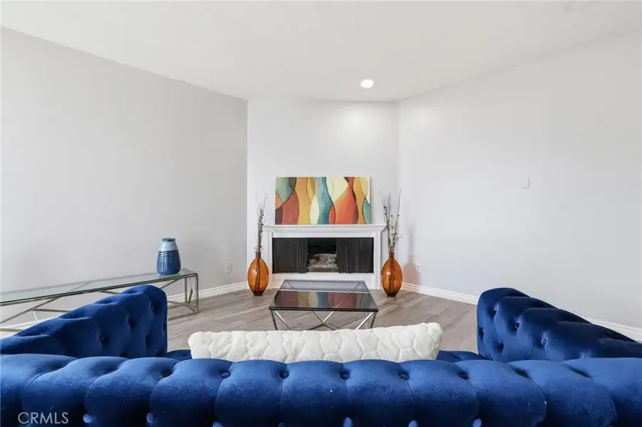 400 S La Fayette Park #315, Los Angeles, CA 90057 - #3