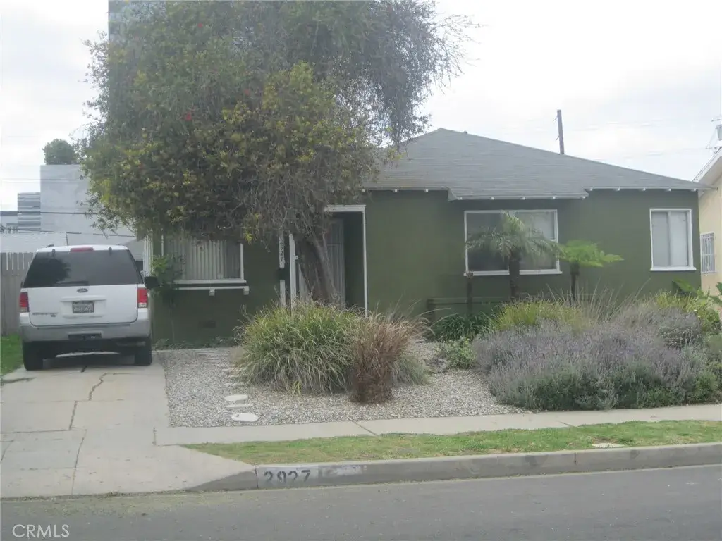 2927 S Genesee Avenue, Los Angeles, CA 90016 - #1