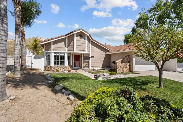 15219 Poppy Meadow, Canyon Country, CA 91387
