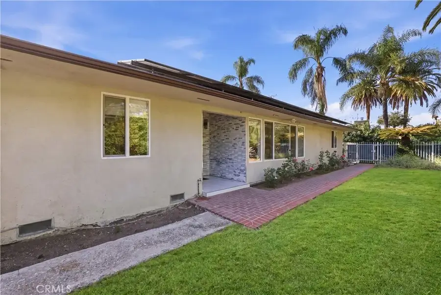 9711 Wheatland, Sunland, CA 91040 - #3